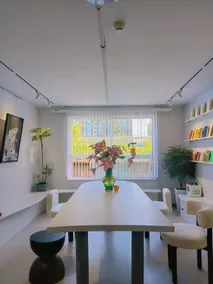 Mutian Art Hostel (Beijing Wudaokou Subway Station Branch) - Image 2
