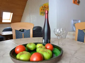 Two separate farmhouse apartments under one roof - Image 5