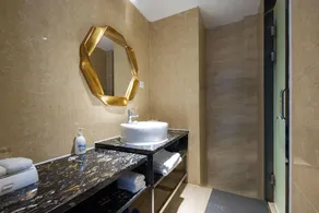 Wuhan Gaotie Kairui International Hotel - Image 5