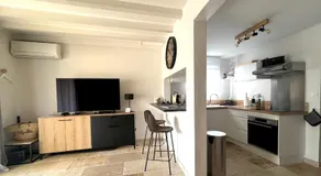 L'ALPILLE - Maison de vacances située à 10 mn à pied du centre ville de St Rémy avec place de parking privative - Image 2