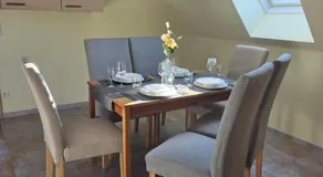 Zu-Haus - Image 3