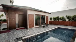 Royal Ritz - Image 5
