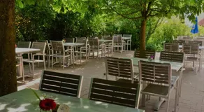 Landgasthof Zum Schloss - Image 2
