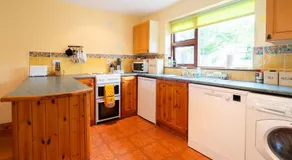 Dingle Town Cottage - Tigh Peig - Image 5