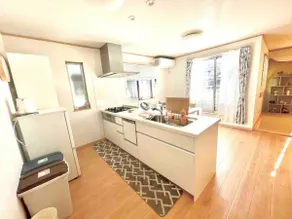 YF-Home A / high speed wifi/ 4bed room/ - Image 3