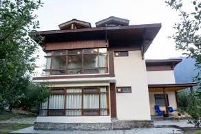Luxury, family villa in apple orchards near Manali - Image 5