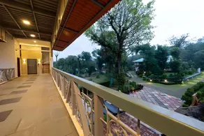 IBC Honeydew Exotica Resort - Image 3