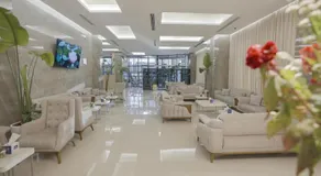 BAZ Hotel University District - Image 5