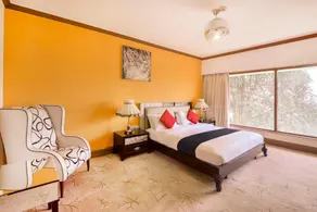Townhouse Royal Palms Hotel - Daisy - Image 2