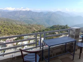 Goroomgo Himalaya Darshan Berinag - Image 3