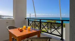Finikas Studios & Apartments - Kalamaki Holidays - Image 4