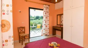 Dionysia's Apartments - Image 2