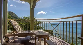 Treasure Cove Hotel & Restaurant - Image 2
