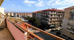 The Sunny Side Apartment - Image 4