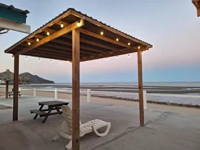 #36 Bungalow Seaside Hotel & Victors RV Park - Image 3