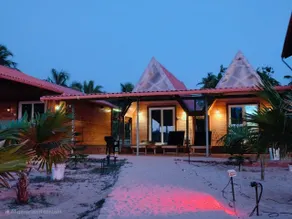 Royal Palms - Image 5
