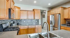 Golf, Relax and Explore at this Vegas Stay with golf course access - Image 3