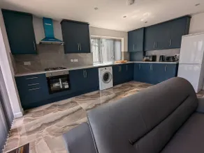 Red Hill Corner spacious home - Image 3