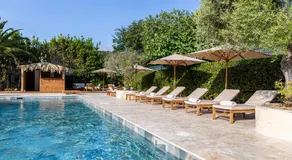 Lou Saint-Tropez - Image 5
