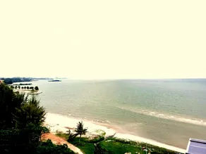 JC Private Apartment Sunshine Bay - Image 5