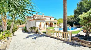 Bahia - spacious family villa with private pool in Moraira - Image 4
