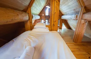 Hakuba Riverside Loghouse - Image 2
