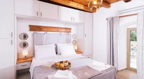 Faidra House - Image 2