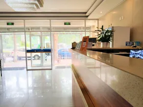365 Express Hotel - Image 5