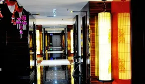 Longfengxiang Hotel - Image 2