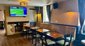 The Queen's Head - Image 3