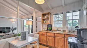 Santa Barbara Studio Near Downtown & Beaches - Image 3