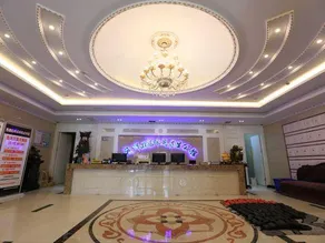 Maision New Century Hotel Yingzhou Yancheng - Image 4