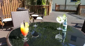 The Shirley Arms Hotel - Image 5