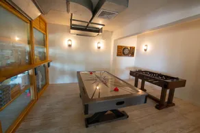 Lazy Parrot Inn - Image 5
