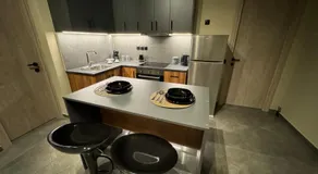 SALOMI LUXURY SUITES - Image 4