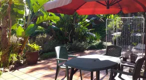 Executive Double room-2 bedrooms, lounge, TV, with private bathroom, patio - Image 2