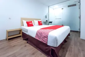 NORTH CITY HOTEL - Image 4