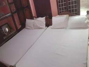 Yaazh Residency and Home Stay - Image 3
