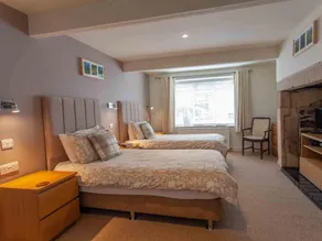 Shaftoes Guest House - Image 2