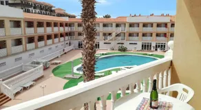 Cozy apartment in Costa del Silencio 55 m² with pool - Image 3