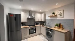 Stylish Two-Storey Apartment Rochdale - Image 2