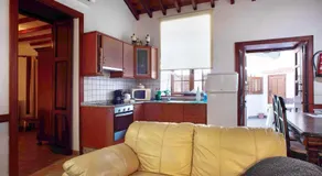 Casa De La Eterna Primavera - Image 5
