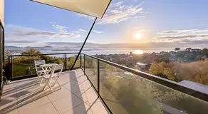 luxury Sea View Family retreat in Sandy bay 4 bed 3 bath - Image 5