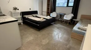 Luxury Stay Paradise Center - Image 1