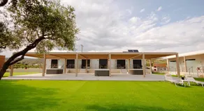 Aura Otto Luxury Living - Image 4