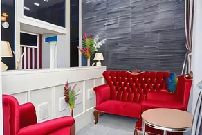 Vilenza Hotel - Image 2