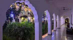 Hotel Sunbird - Image 2