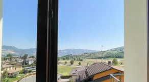 Appartamento vista colline - Image 2