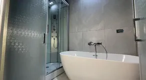 Spanish Steps Glamour & Sauna Luxury apartment **** - Image 2
