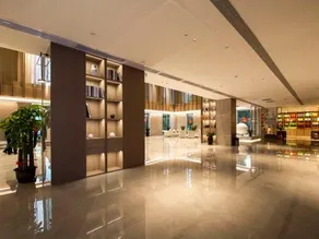 Danxia Mountain Jincheng Hotel - Image 2